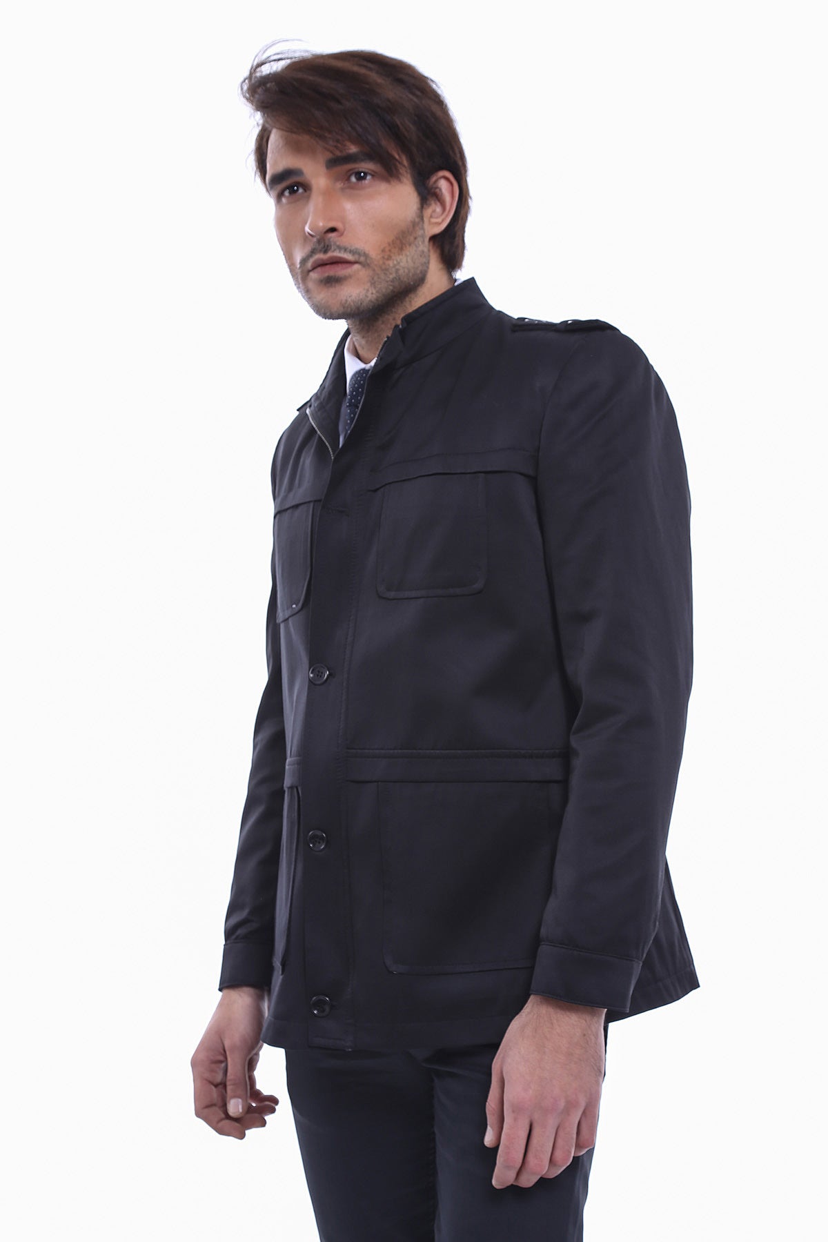abrigo-corto-hombre-929hdo-1.jpg Abrigo corto negro liso para hombre Wessi – Wessi Discover Diversity - Imagen 1