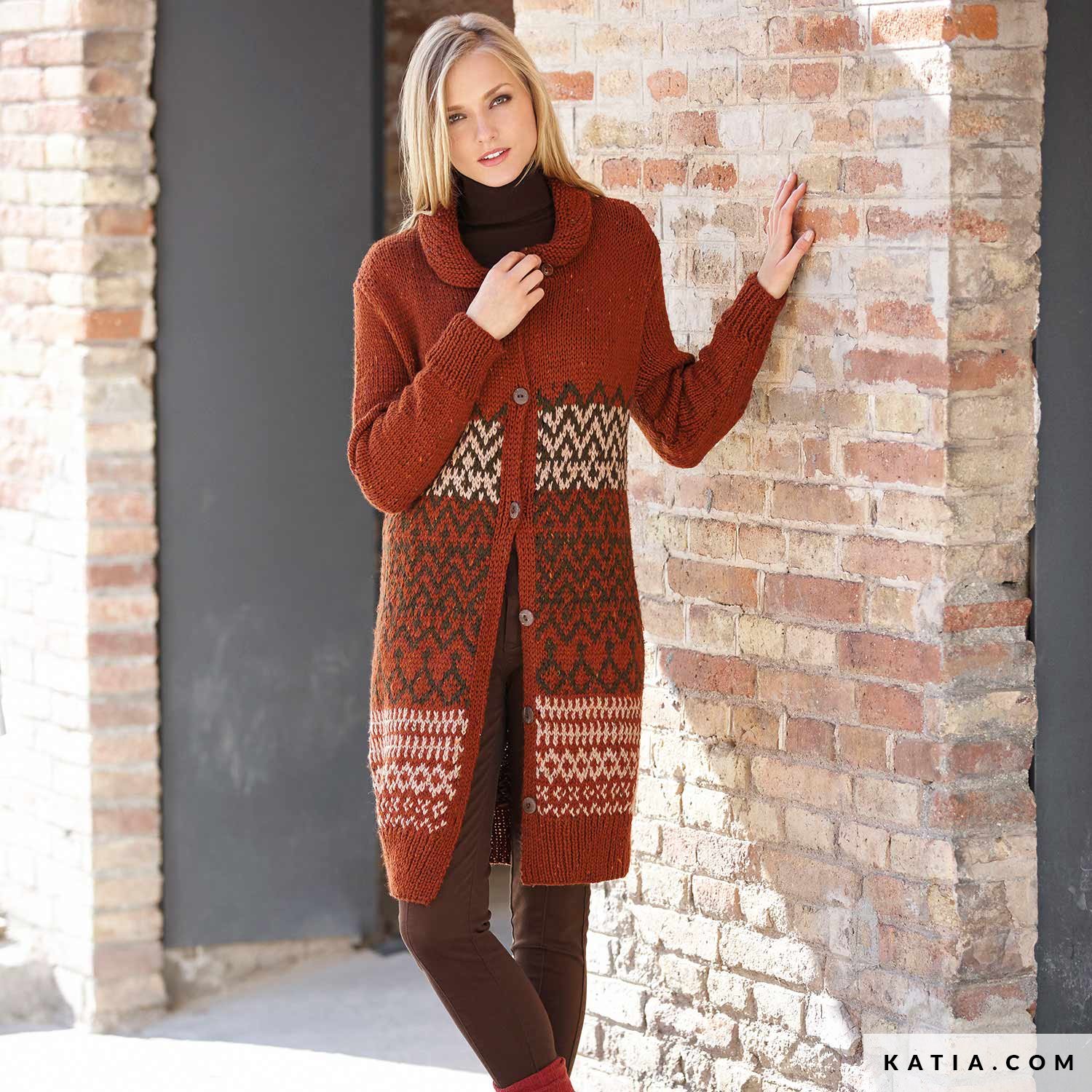 abrigo-de-lana-mujer-676fhx-1.jpg Abrigo Mujer Otoño / Invierno patrones | Katia.com - Imagen 1