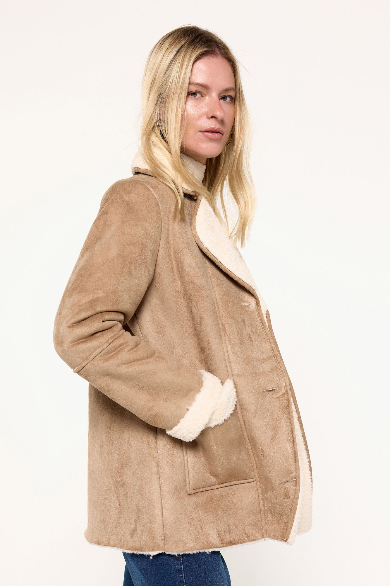 abrigo-doble-faz-372kci-1.jpg Abrigo doble faz efecto piel | Ofertas en abrigos y parkas de mujer | Fifty Outlet - Imagen 1