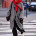 Estaba aburrida del abrigo gris hasta que decidí poner en práctica estas 5 ideas del street style | Vogue España