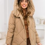 Chaqueta larga acolchada abrigo de invierno con capucha para mujer camel Bolf 5M3173