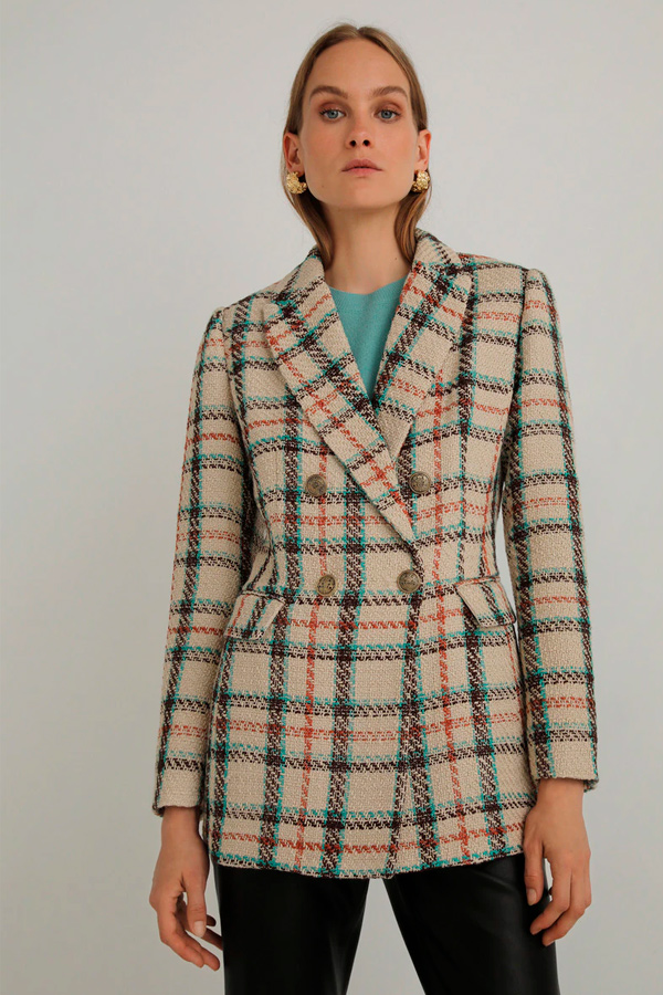 blazer-cuadros-239iuj-1.jpg Las blazers de cuadros más bonitas del momento StyleLovely - Imagen 1