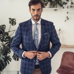 Blazer para hombre de cuadros atemporal en color azul marino 16635