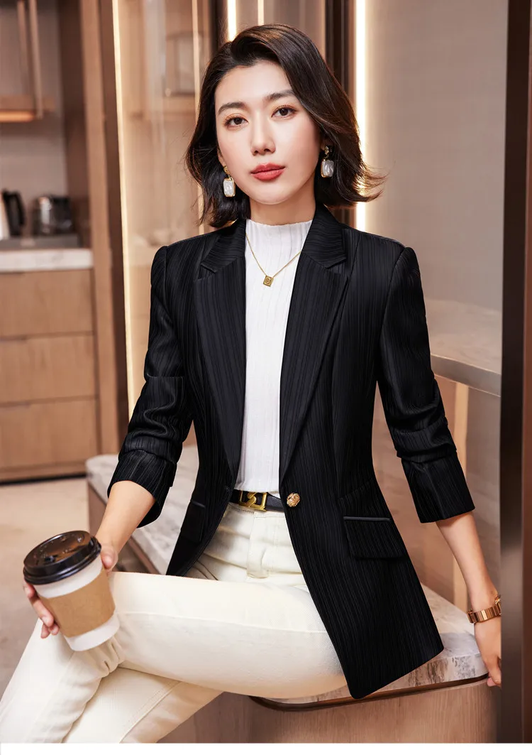blazer-de-mujer-717zrz.webp Blazer de lujo con rayas brillantes para mujer, abrigo de manga larga con un solo botón, elegante para oficina, azul, nuevo en trajes formales AliExpress 200000345 - Imagen 1