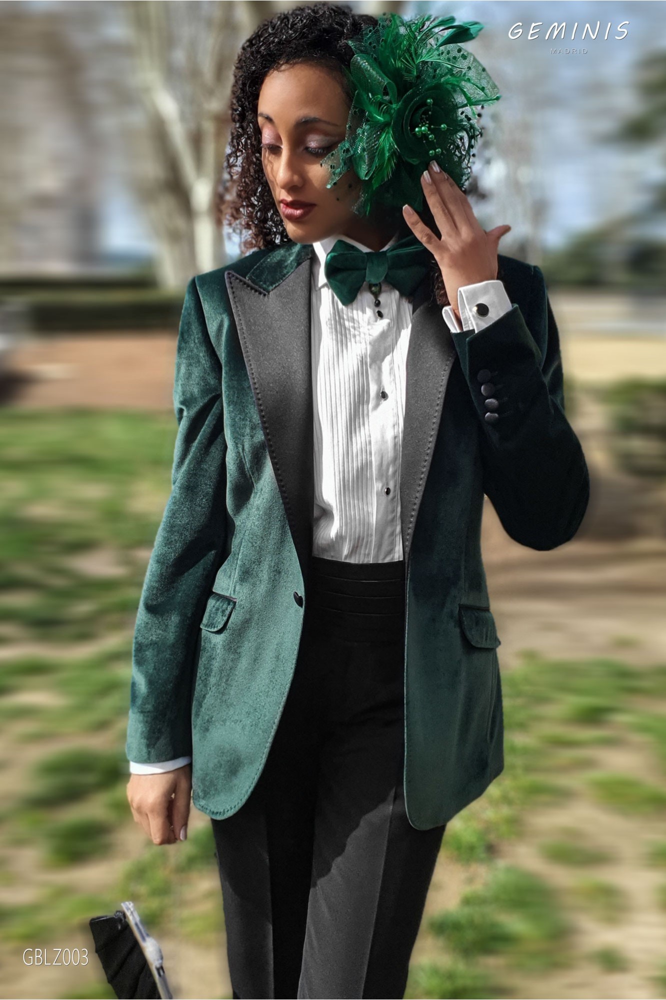 blazer-terciopelo-mujer-493opk-1.jpg Party Blazer terciopelo verde: Chaquetas de Noche para Fiestas y Galas GBLZ003 GEMINIS - Imagen 1