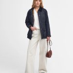 Chaqueta encerada Barbour Beadnell para mujer color AZUL Navy – Safari Master online