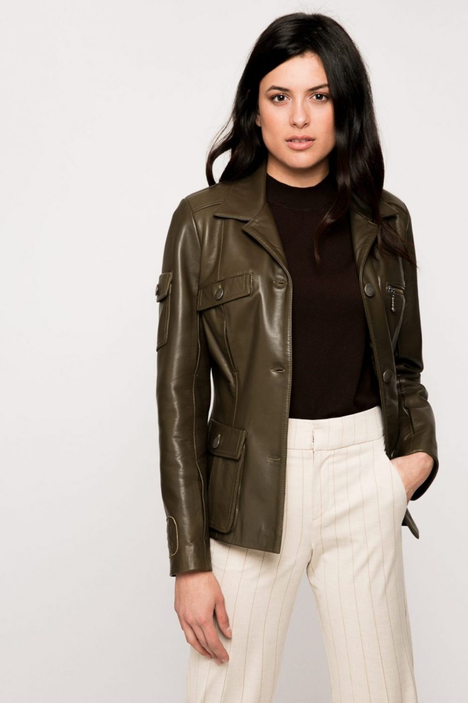 chaqueta-de-piel-mujer-056zvh-1.jpg Chaqueta militar de cuero - Imagen 1
