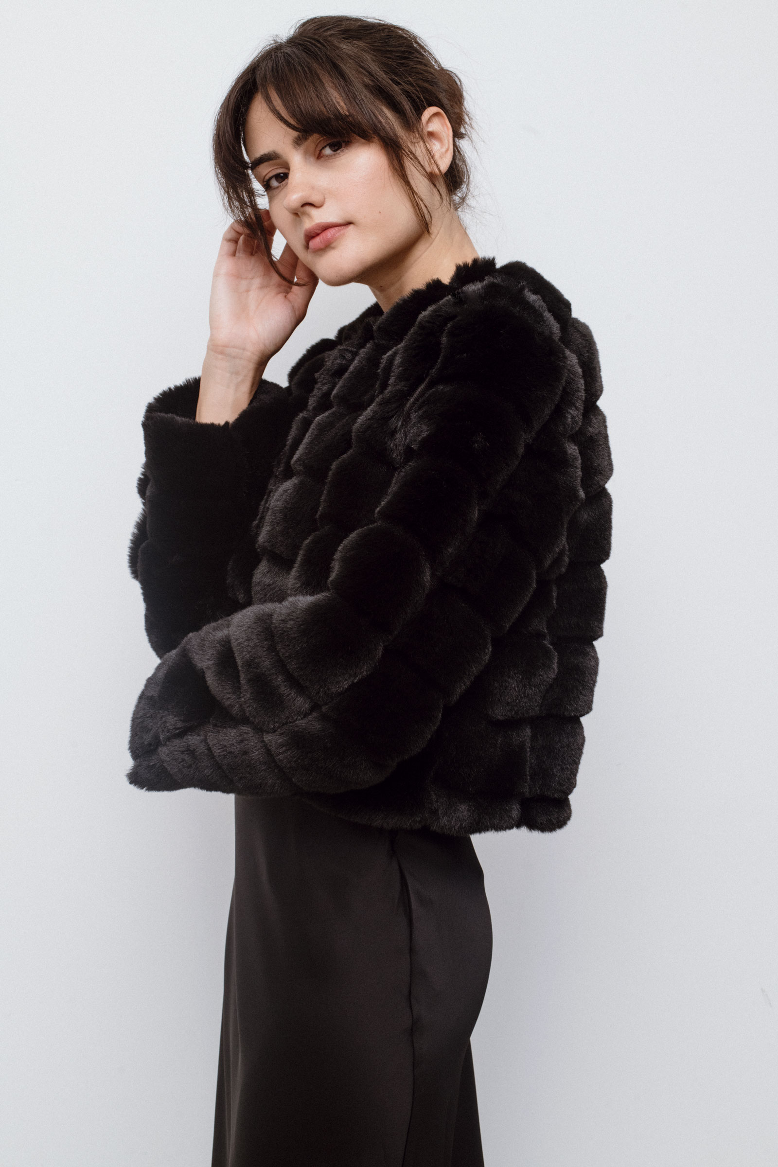 chaqueta-pelo-mujer-964sgv-1.jpg Abrigo pelo sintético | Abrigos y Parkas de Mujer | Cortefiel - Imagen 1