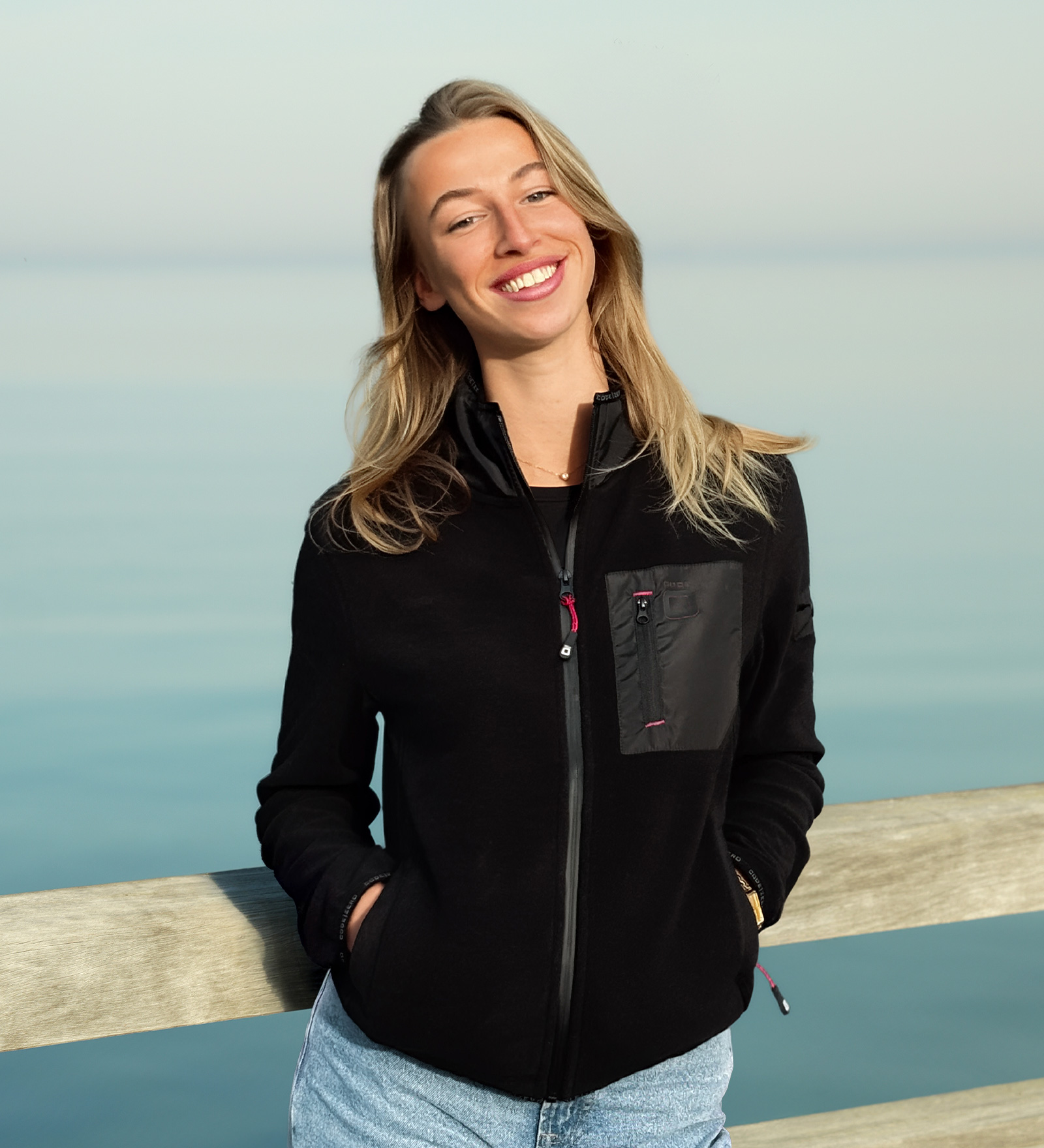 chaqueta-polar-mujer-602piu-1.jpg CODE ZERO Chaqueta de Forro Polar Mujer Crewline Negro M | CODE ZERO - Imagen 1
