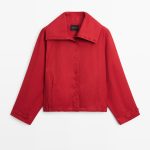 Chaqueta ligera detalle botones algodón · Rojo Fuer · Abrigos Y Chaquetas | Massimo Dutti