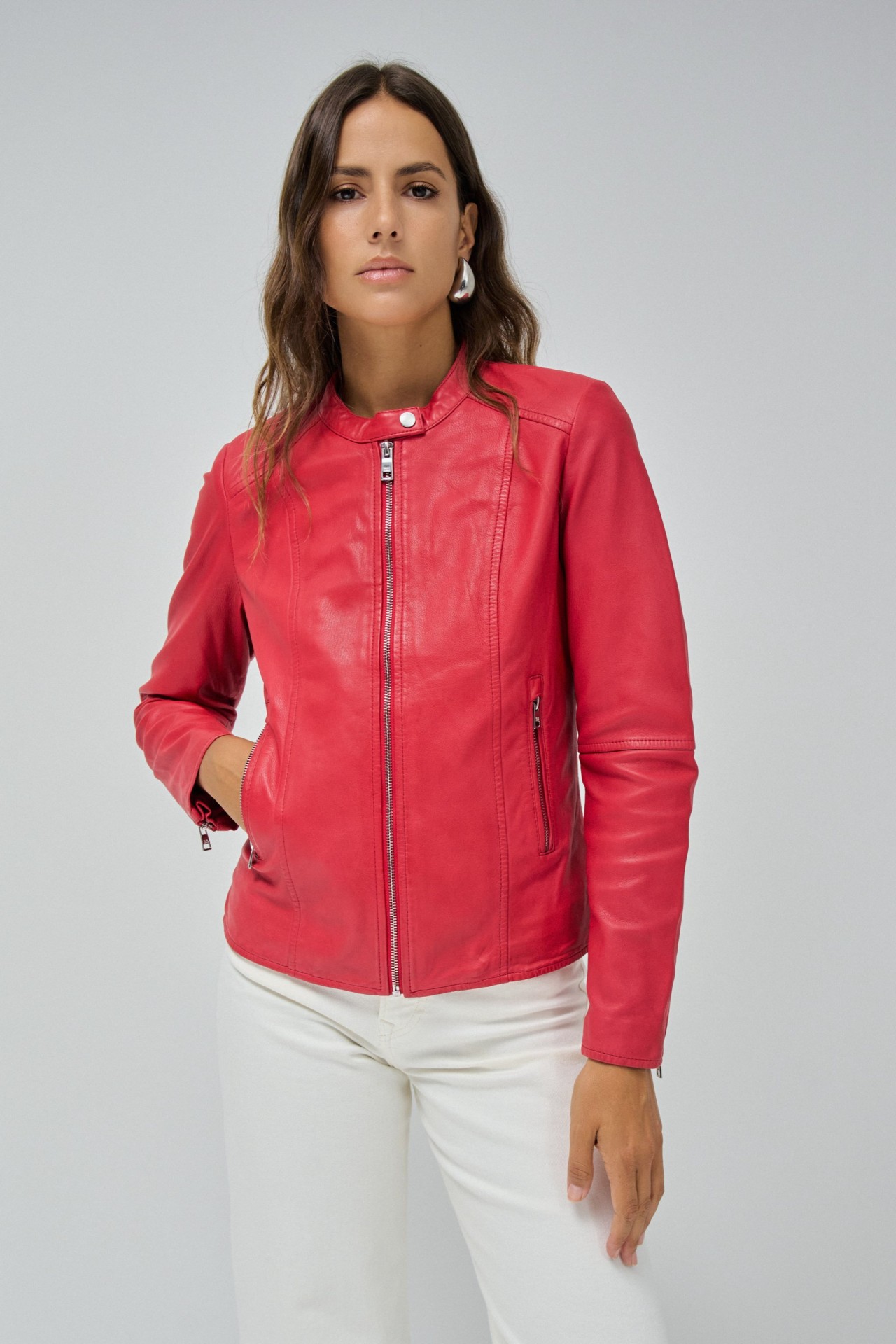 chaqueta-roja-mujer-738mdp-1.jpg CHAQUETA DE CUERO Rojo / L - Imagen 1
