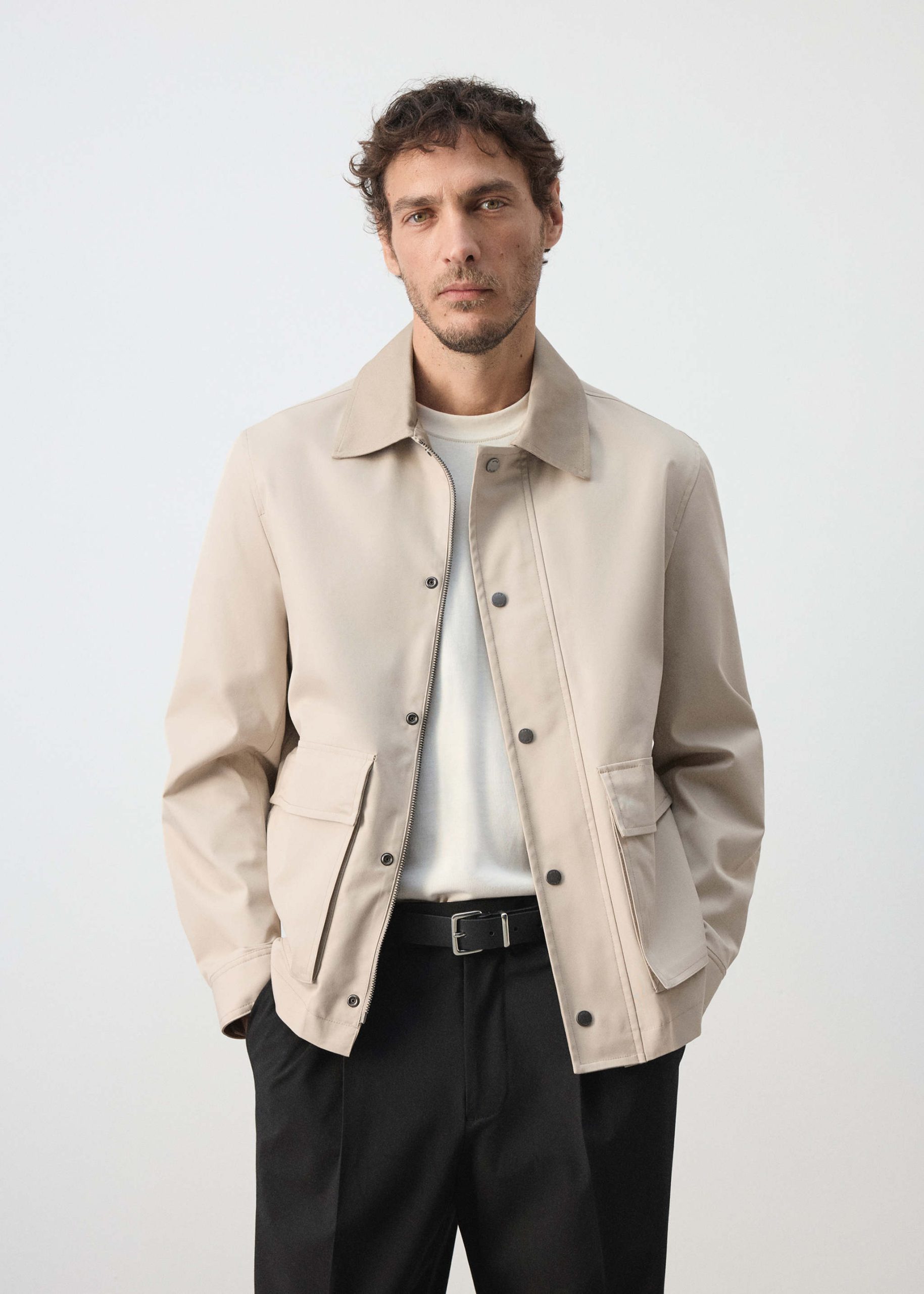 chaquetas-de-hombre-982kwg-1.jpg Chaquetas de hombre 2026 | MANGO España (Península y Baleares) - Imagen 1