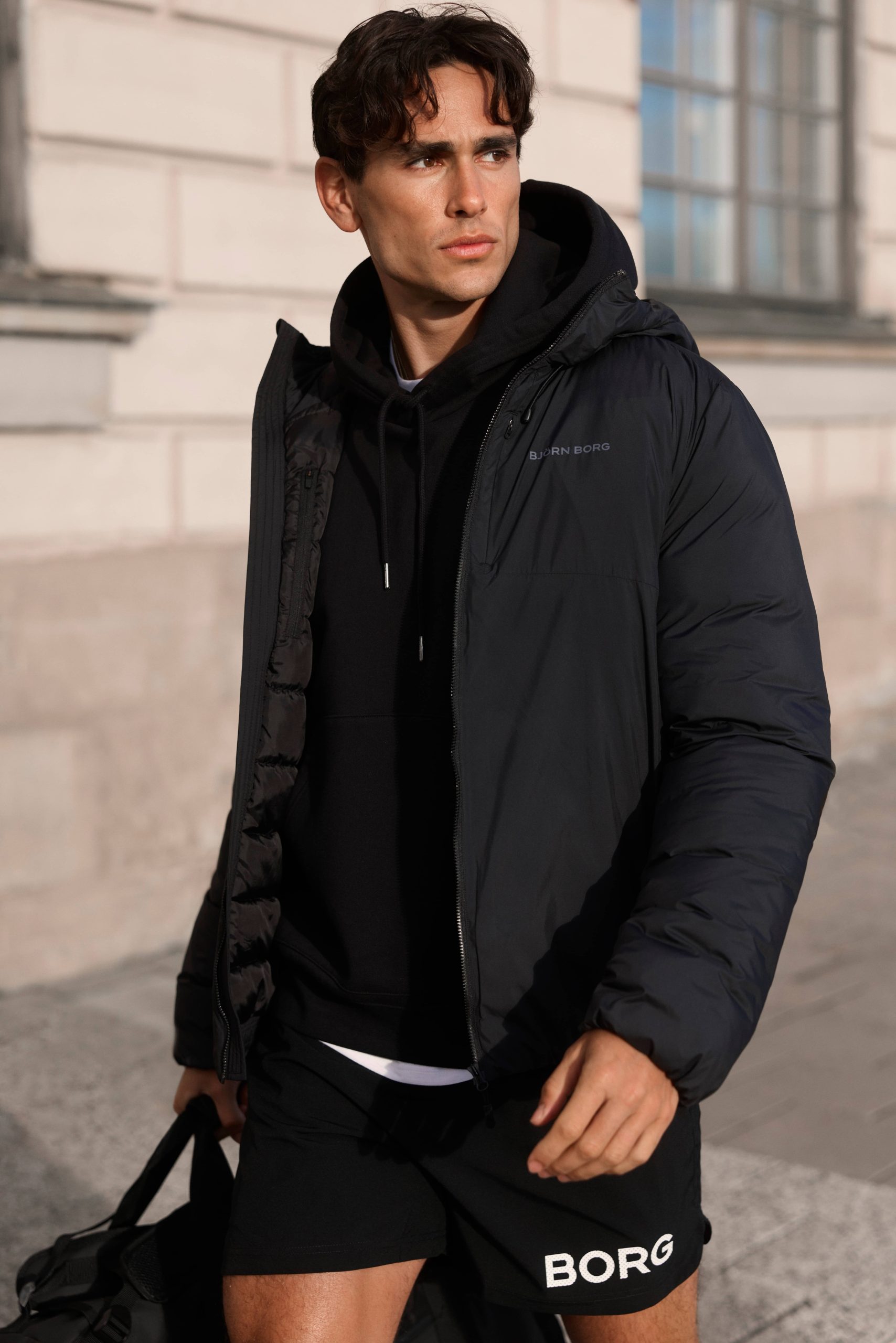 chaquetas-de-invierno-hombre-564qtx-1.jpg Chaquetas de Invierno para Hombres: Plumíferos, Puffer y Polar | Björn Borg - Imagen 1