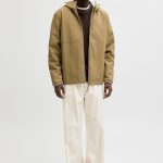 Chaqueta casual con capucha | Chaquetas de Hombre | Cortefiel