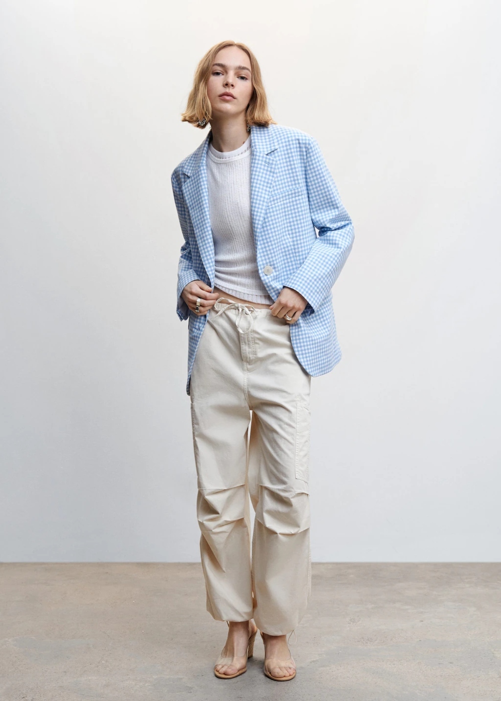 chaquetas-mujer-mango-236wnp-1.jpg 8 chaquetas de mujer de Mango de nueva temporada por menos de 80 euros para todos tus looks | Moda - Imagen 1