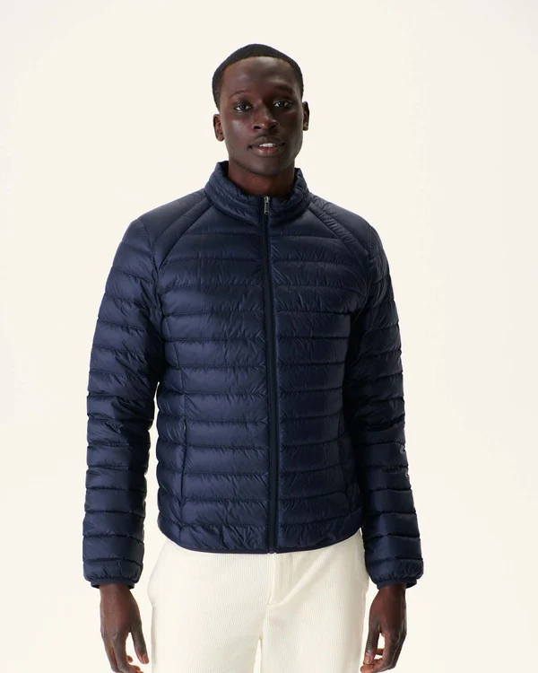 jott-hombre-679nby.webp Chaqueta Jott de plumas Hombre sin capucha Marine MAT 104 BASIC Justoverthetop Color Azul Marino - Imagen 1