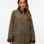 Parka encerada multibolsillos | Parkas de Mujer | Cortefiel
